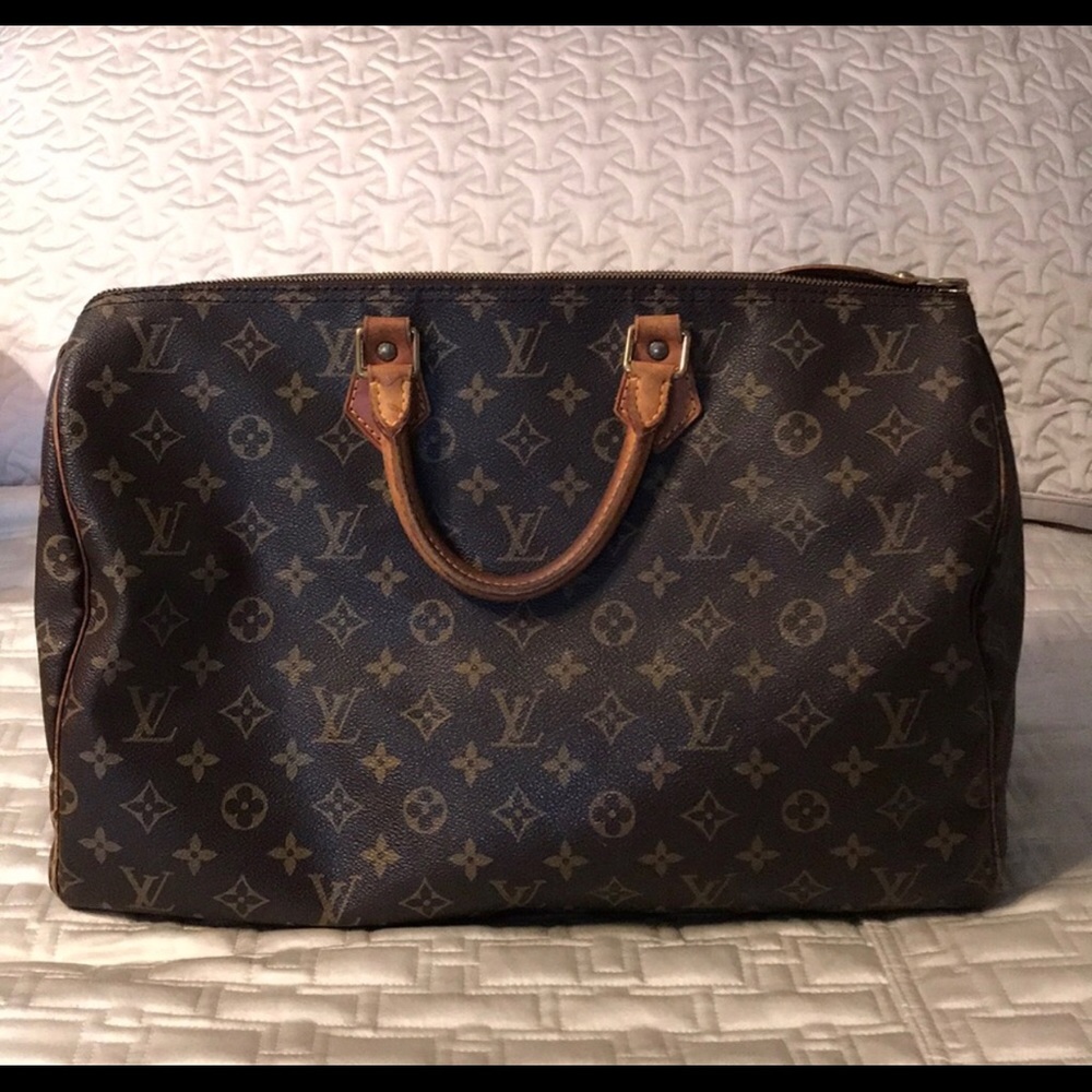 Authentic Louis Vuitton Speedy 40